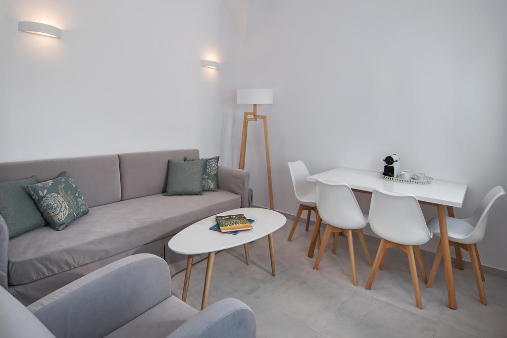 Altemar Suites Фира Екстериор снимка